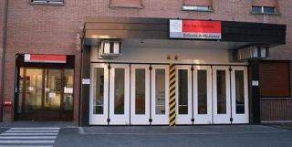 Il nuovo ingresso del Pronto Soccorso (a sinistra l'ingresso pedonale) dopo la ristrutturazione del 2012-2013.