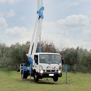 noleggio carrelli elevatori e macchinari vari firenze Noleggio Piattaforme Aeree Firenze Faggioli