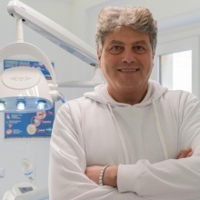 dentista napoli Dott. Antonio Guida, Dentista